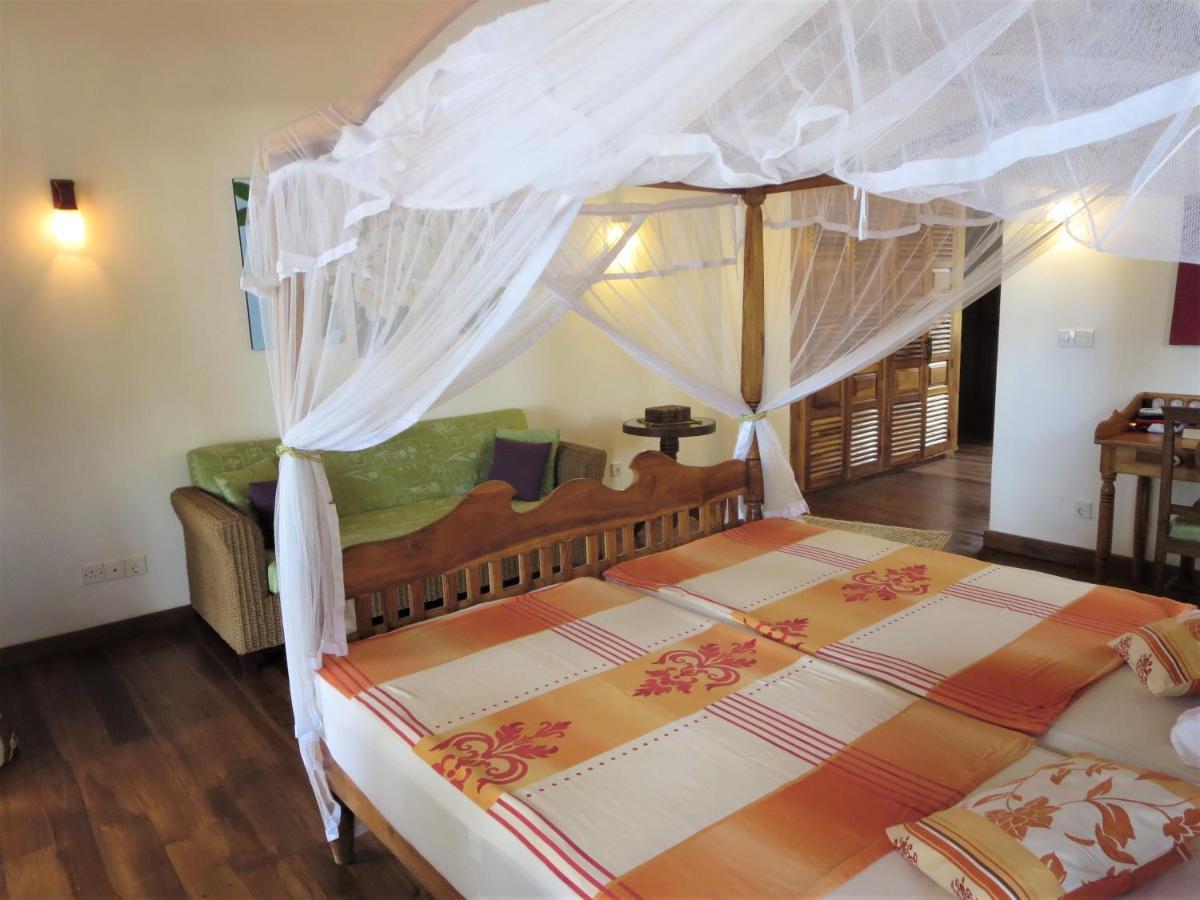 Lanka Beach Boutique Bungalows & Grand Villa Тангалла Экстерьер фото