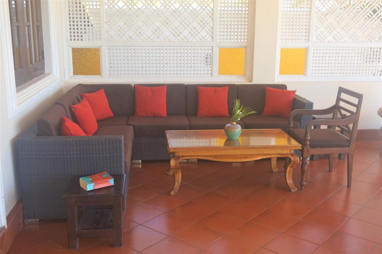Lanka Beach Boutique Bungalows & Grand Villa Тангалла Экстерьер фото